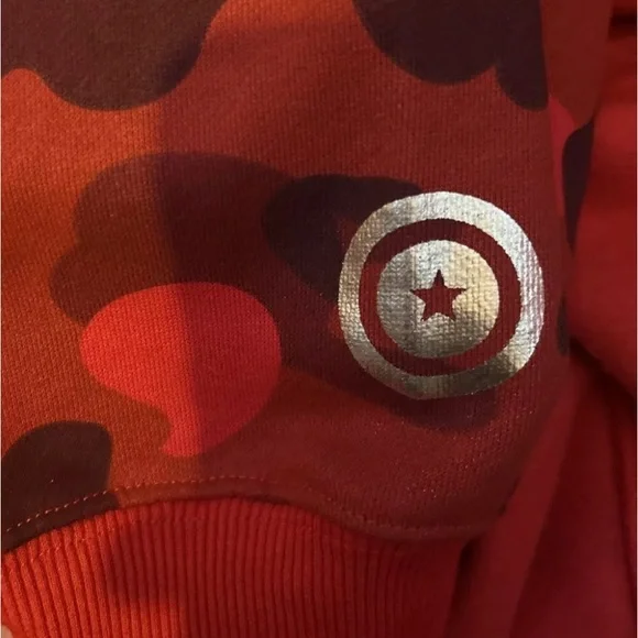 Double shark Red bape hoodie - Picture 4 of 6